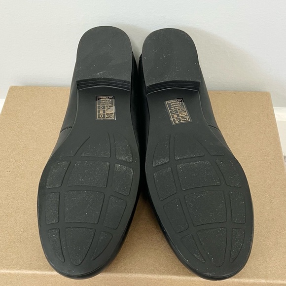 Naturalizer Flats - Picture 3 of 3